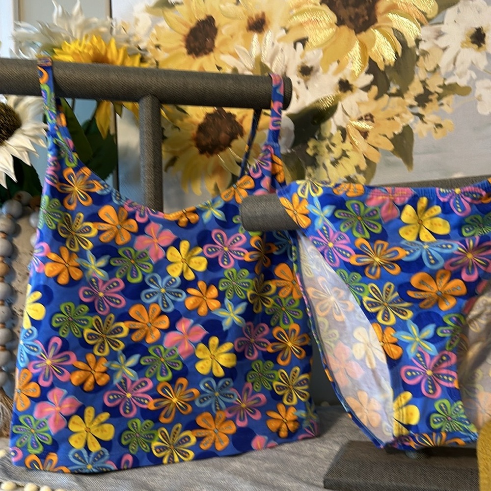 LAND & SUN two piece tank-ini
